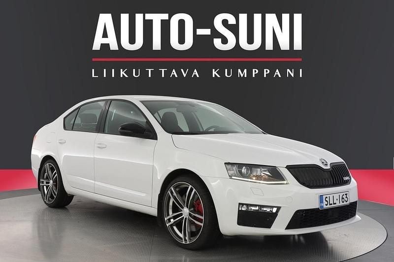 Valkoinen Käytetty 2014 Skoda Octavia RS Viistoperä | 15 790 € (Perustarjous) - Kuva 1/4