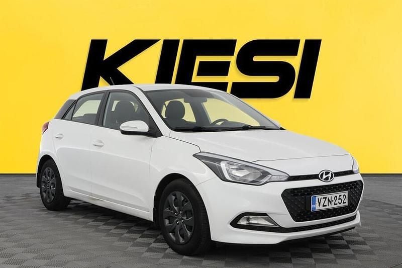 Käytetty Hyundai i20 75 HP (55 kW) 2017 Viistoperä