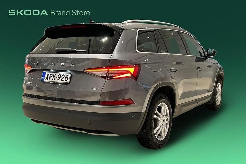Käytetty Skoda Kodiaq Ambition 150 HP (110 kW) 2022 Katumaasturi