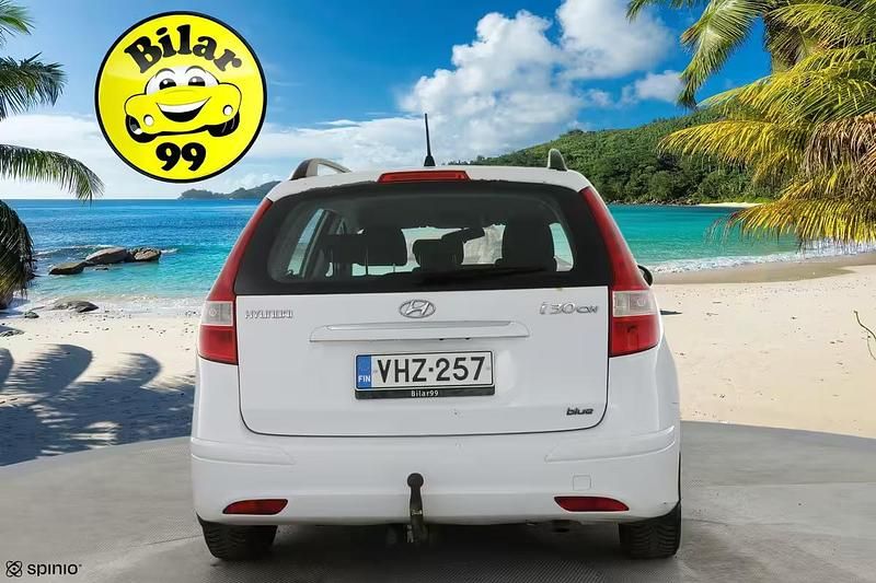 Käytetty Hyundai i30 Comfort 116 HP (85 kW) 2011 Farmari