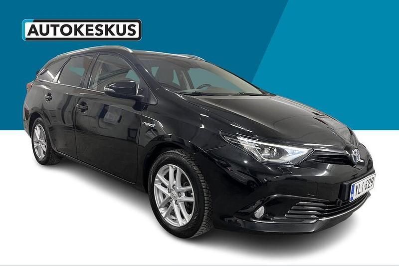 Käytetty Toyota Auris Touring Sports Active 99 HP (72 kW) 2019 Musta Farmari