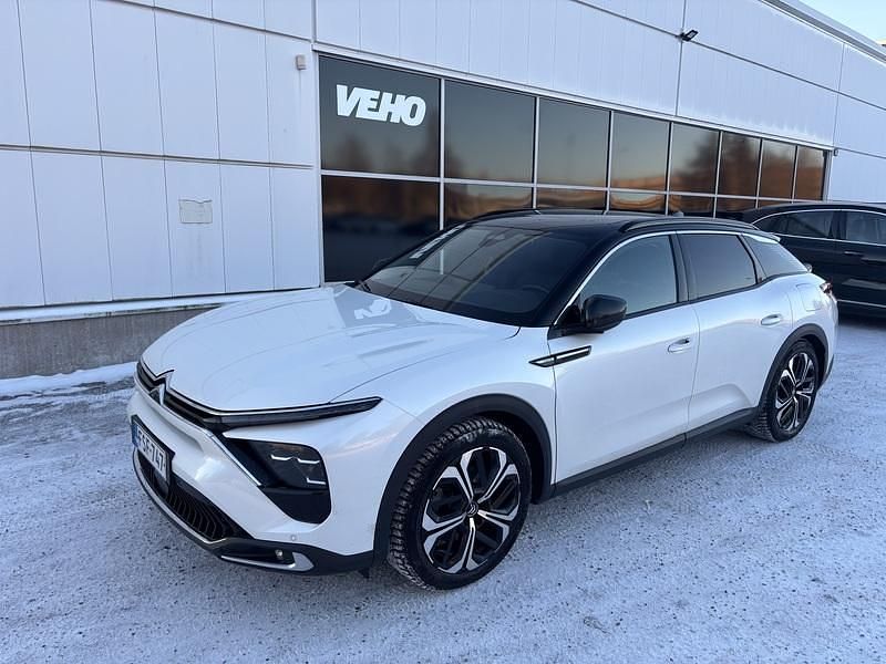 Käytetty Citroën C5 X Shine 224 HP (164 kW) 2023 Valkoinen Farmari