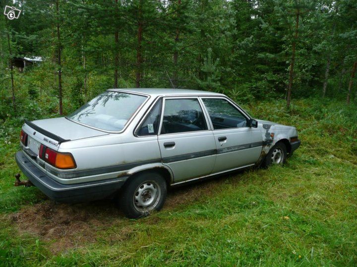 Toyota carina 1985