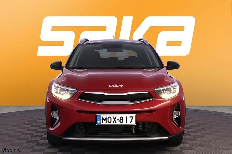 Käytetty Kia Stonic EX 120 HP (88 kW) 2023 Katumaasturi