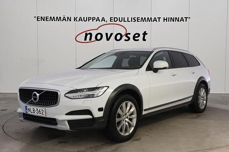 Käytetty Volvo V90 CC Plus 190 HP (139 kW) 2018 Valkoinen Farmari