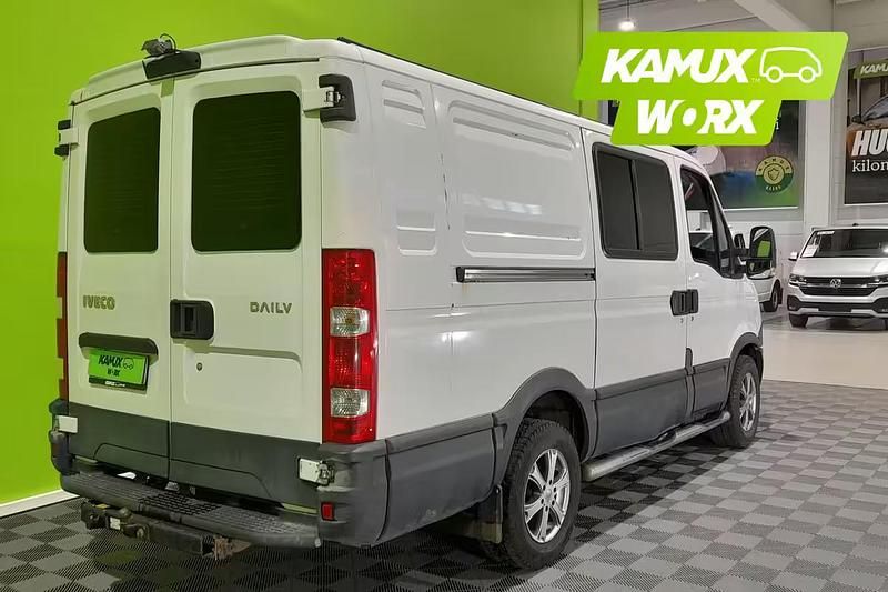 Käytetty Iveco Daily 146 HP (107 kW) 2013 Valkoinen Van