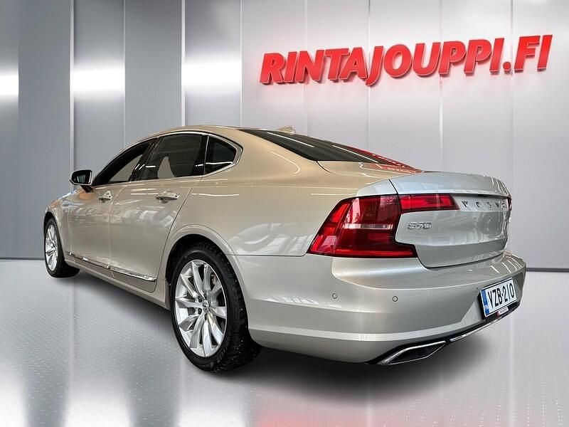Käytetty Volvo S90 Inscription 235 HP (172 kW) 2016 Sedan