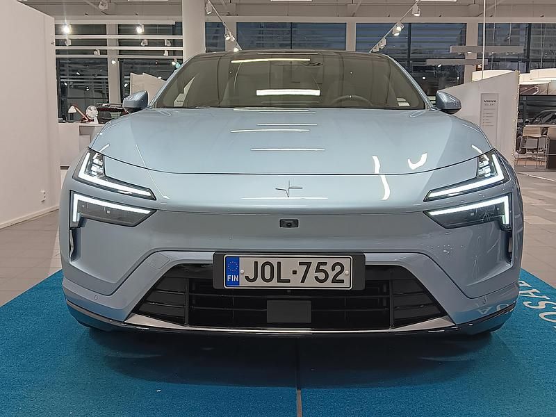 Uusi Polestar 4 Performance 22 kW (30 HP) 2026 Katumaasturi