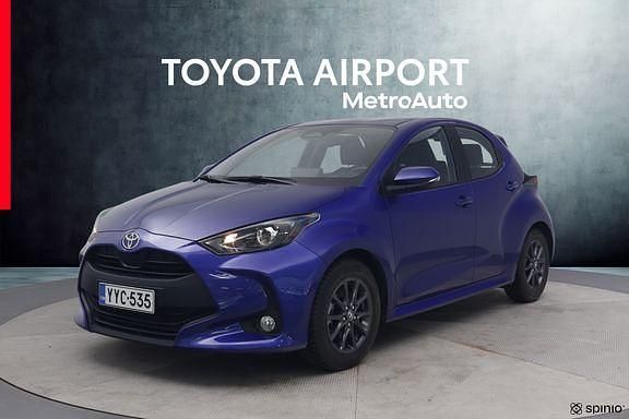 Sininen Käytetty 2024 Toyota Yaris Viistoperä | 20 990 € (Perustarjous) - Kuva 1/4