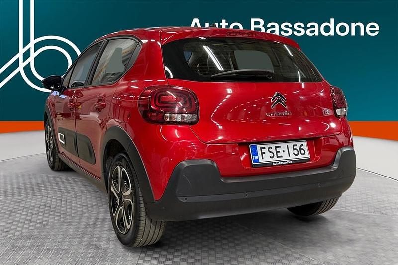 Käytetty Citroën C3 Feel 83 HP (61 kW) 2024 Viistoperä