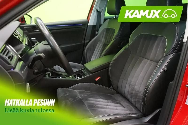 Käytetty Skoda Superb Style 190 HP (139 kW) 2020 Punainen Farmari
