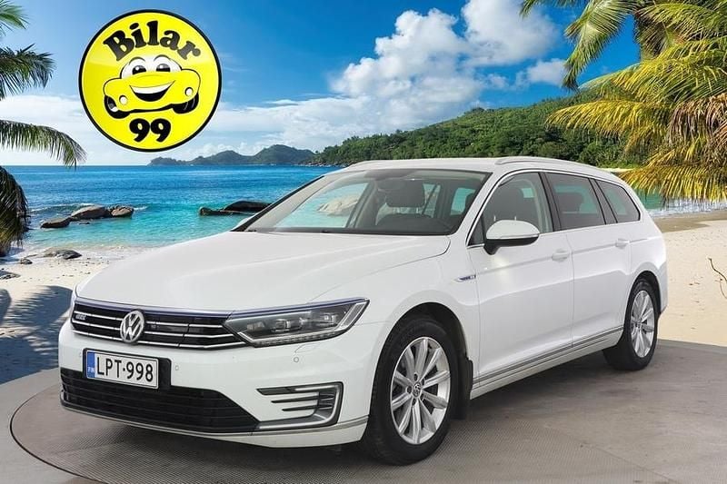 Käytetty 2018 VW Passat GTE Farmari | 16 490 € (Perustarjous) - Kuva 1/3
