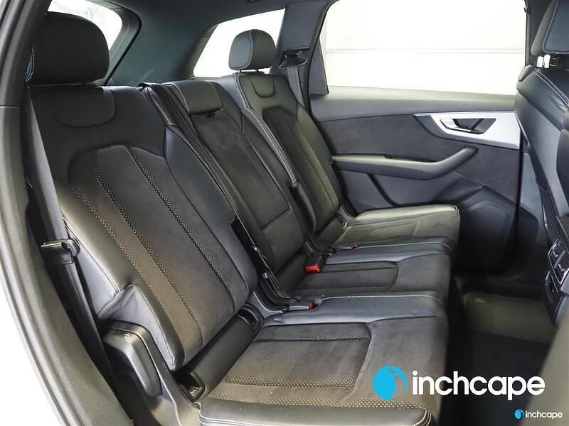 Käytetty Audi Q7 Business 258 HP (189 kW) 2018 Katumaasturi