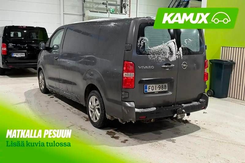 Käytetty Opel Vivaro Edition 177 HP (130 kW) 2020 Hopea / harmaa Tila-auto