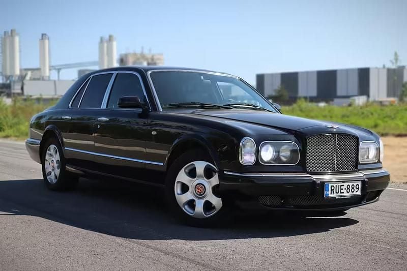 Musta Käytetty 2001 Bentley Arnage Sedan | 45 900 € - Kuva 1/4