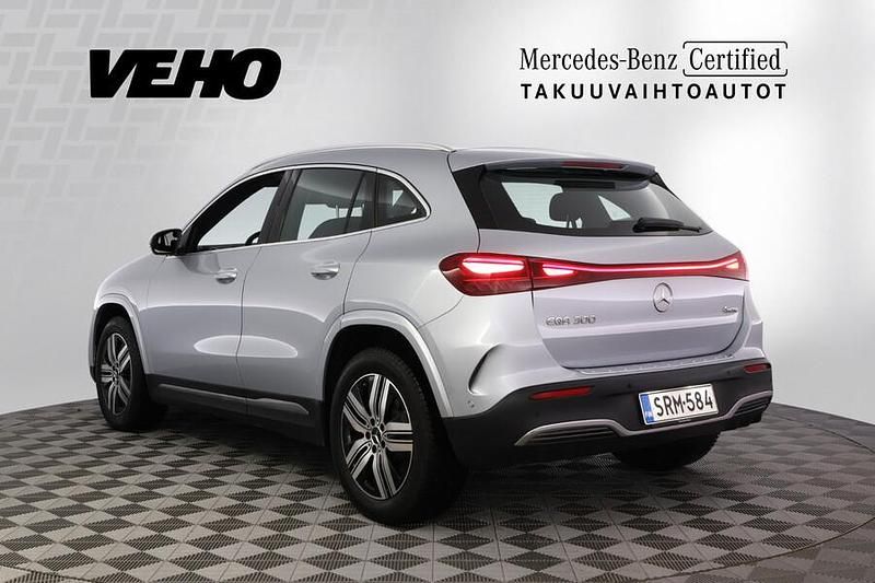 Käytetty Mercedes EQA300 Advanced Plus 167 kW (228 HP) 2024 Harmaa Katumaasturi