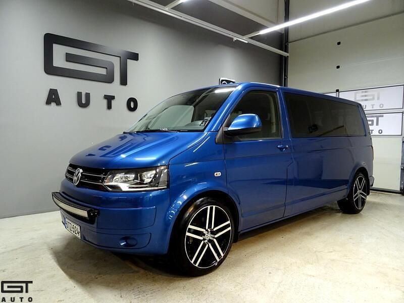 Käytetty 2013 VW Caravelle Tila-auto | 22 900 € (Perustarjous) - Kuva 1/4