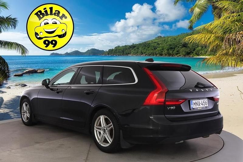 Käytetty Volvo V90 Business Edition 150 HP (110 kW) 2018 Farmari