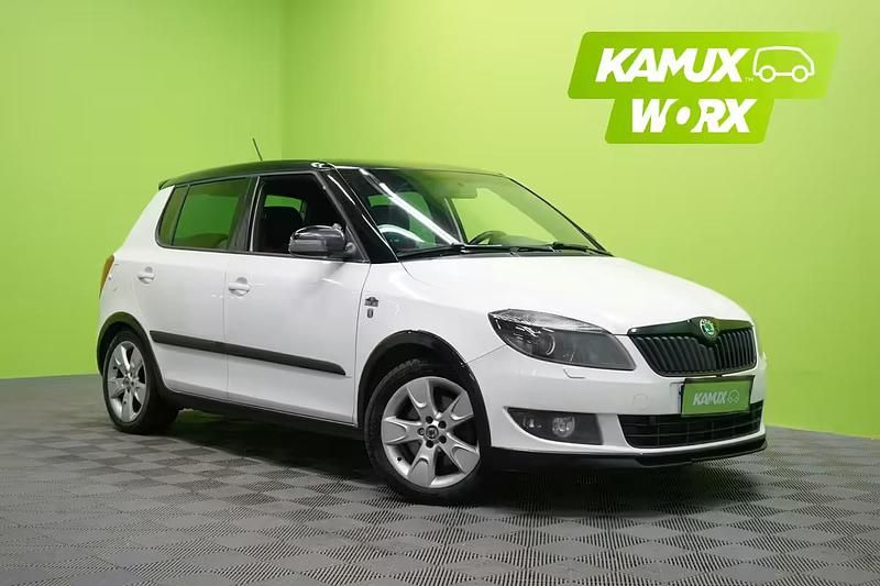 Valkoinen Käytetty 2011 Skoda Fabia Ambiente Viistoperä | 1 990 € (Supertarjous) - Kuva 1/4