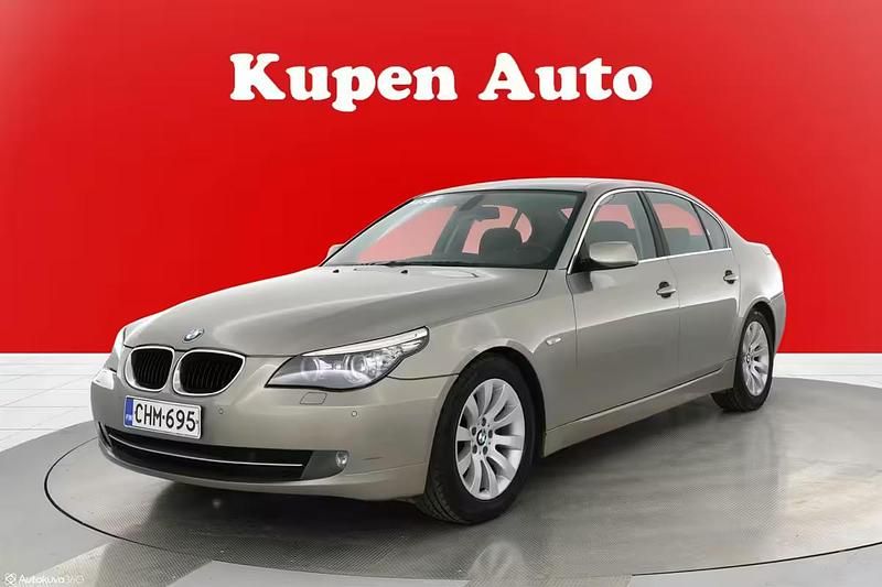 Käytetty BMW 520 177 HP (130 kW) 2009 Ruskea Sedan