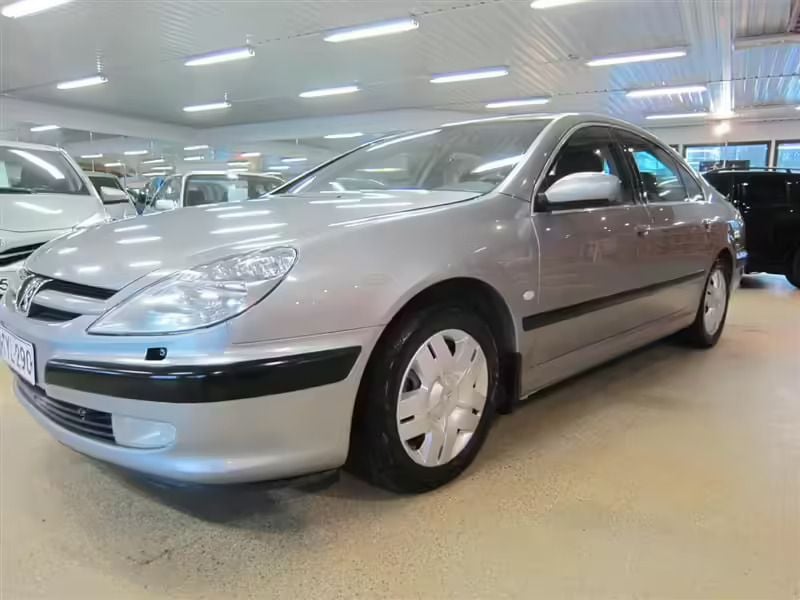 Harmaa Käytetty 2001 Peugeot 607 Sedan | 3 900 € - Kuva 1/4