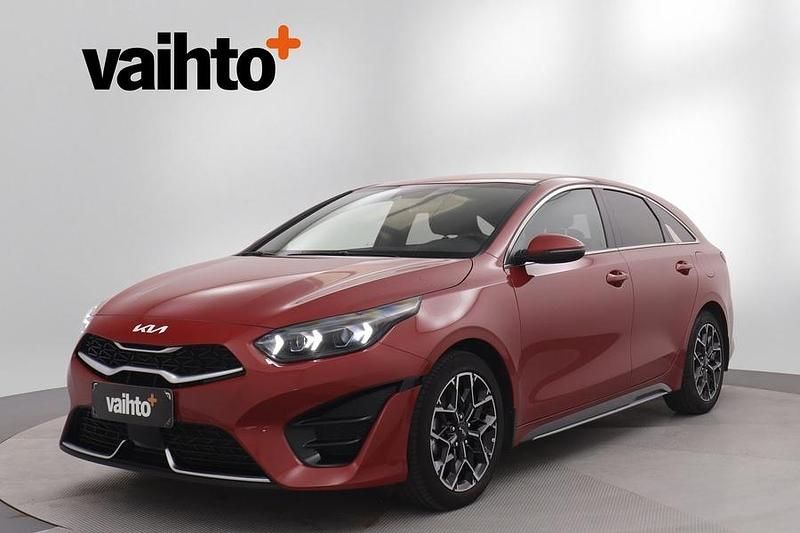 Käytetty 2023 Kia ProCeed GT-Line Viistoperä | 26 400 € (Perustarjous) - Kuva 1/4