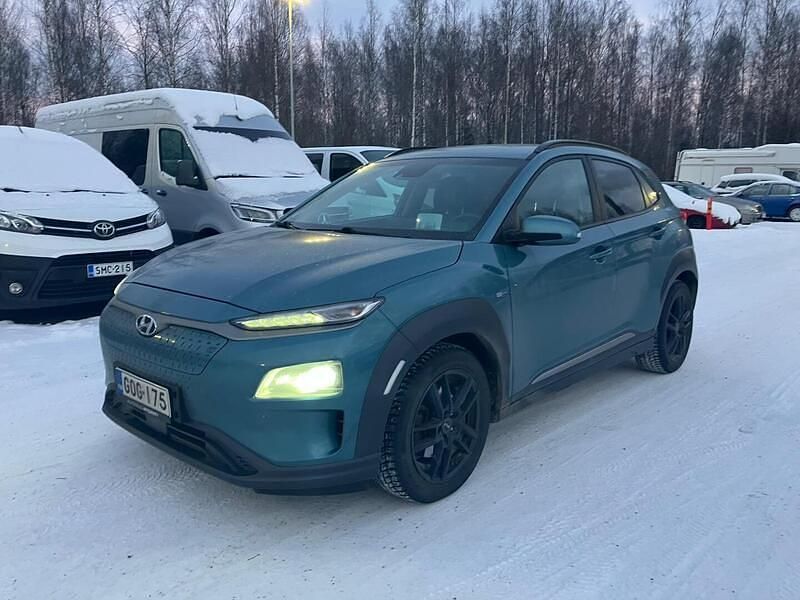 Käytetty Hyundai Kona Premium 150 kW (204 HP) 2020 Katumaasturi