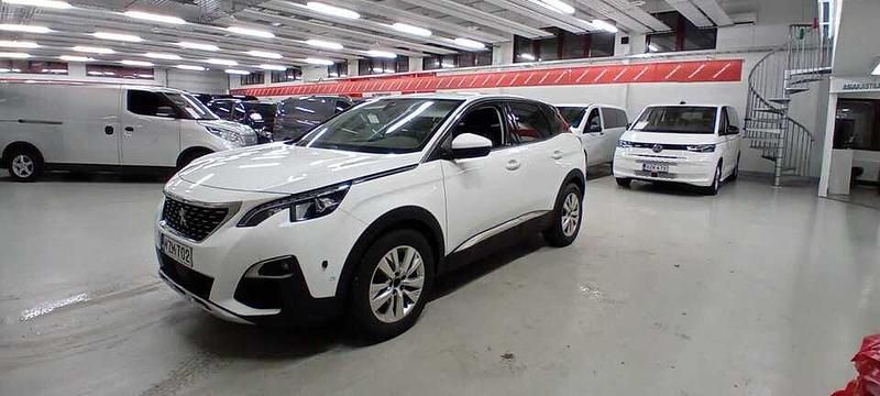 Valkoinen Käytetty 2017 Peugeot 3008 Allure Katumaasturi | 10 980 € (Kallis) - Kuva 1/3
