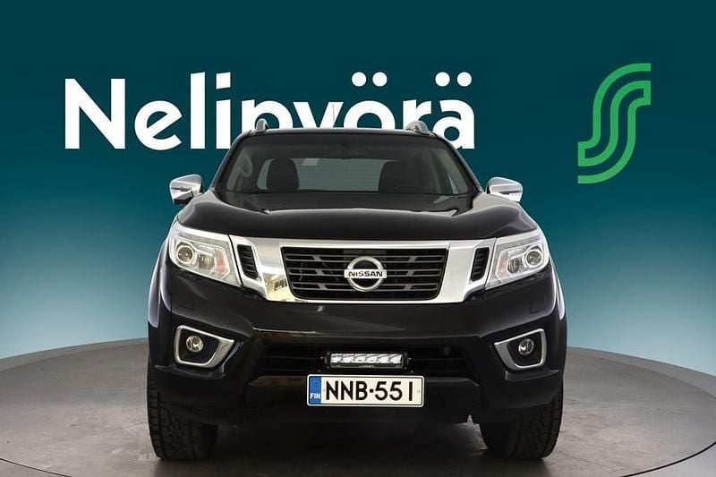 Käytetty Nissan Navara Tekna 190 HP (139 kW) 2016 Nouto