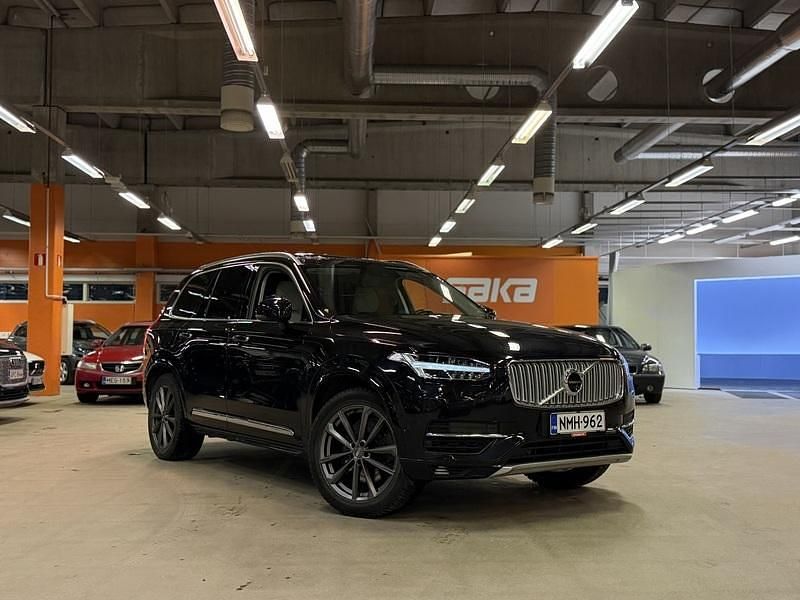 Käytetty Volvo XC90 Inscription 407 HP (299 kW) 2016 Katumaasturi