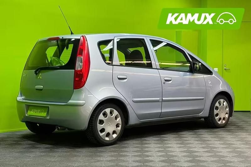 Käytetty Mitsubishi Colt 95 HP (69 kW) 2006 Sininen Viistoperä