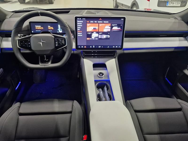 Uusi Polestar 4 Long Range Single Motor 22 kW (30 HP) 2026 Katumaasturi