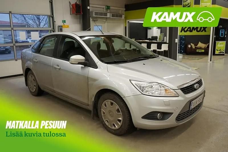 Hopea / harmaa Käytetty 2008 Ford Focus Sedan | 4 290 € (Kallis) - Kuva 1/4