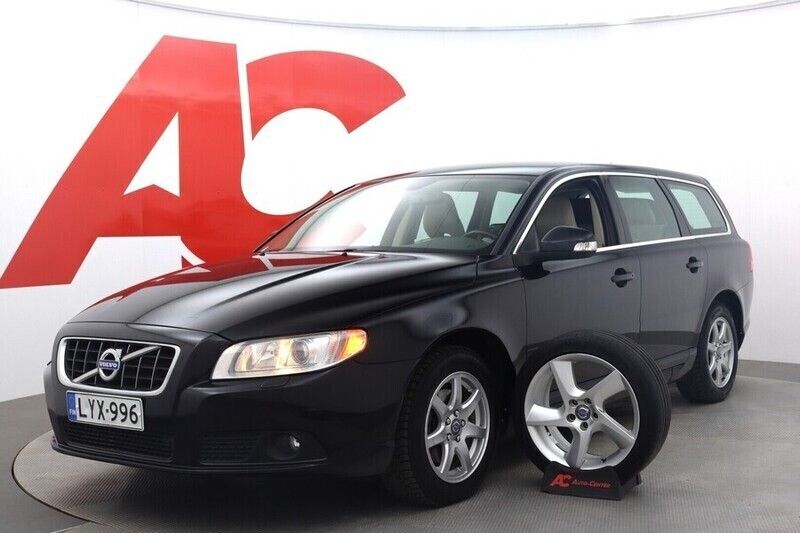 Musta Käytetty 2009 Volvo V70 Summum Farmari | 9 590 € (Supertarjous) - Kuva 1/4