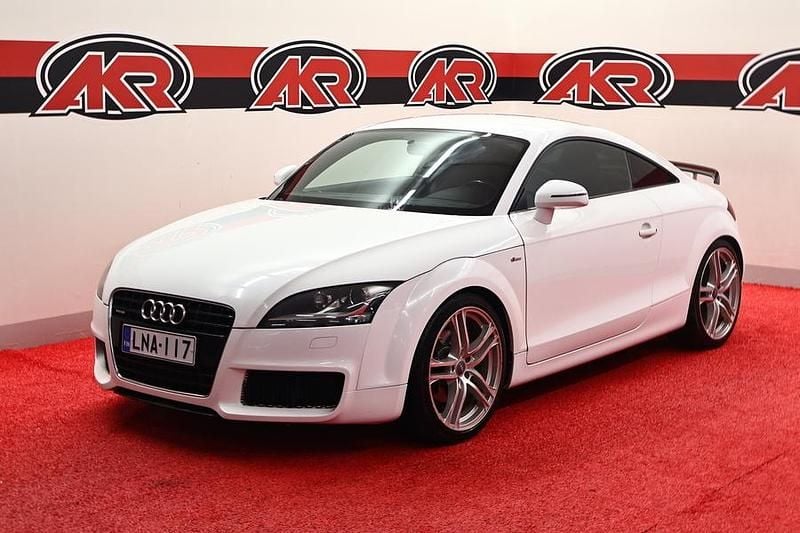 Valkoinen Käytetty 2010 Audi TT S-Line Coupe - kaksiovinen | 10 500 € - Kuva 1/4