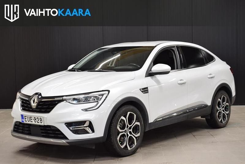 Valkoinen Käytetty 2022 Renault Arkana Intens Katumaasturi | 17 890 € (Perustarjous) - Kuva 1/2