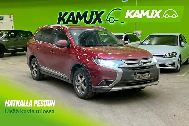 Käytetty Mitsubishi Outlander 150 HP (110 kW) 2016 Punainen Katumaasturi