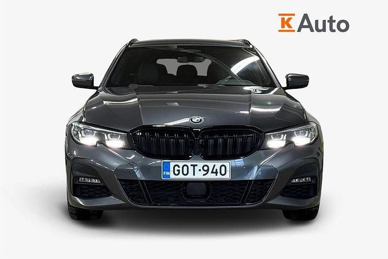 Käytetty BMW 320e M Sport 190 HP (139 kW) 2022 Harmaa Farmari