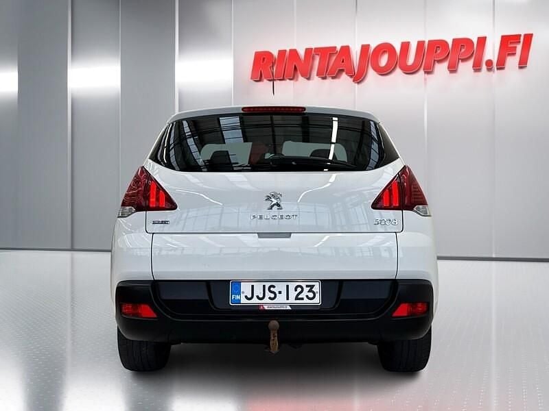 Käytetty Peugeot 3008 Active 120 HP (88 kW) 2015 Viistoperä