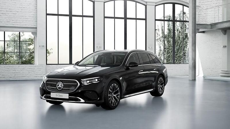 Käytetty Mercedes E300 Premium 197 HP (144 kW) 2024 Musta Farmari