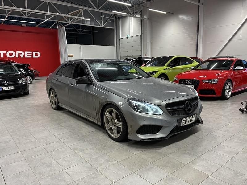 Käytetty 2014 Mercedes E350 AMG Sedan | 20 490 € (Hyvä tarjous) - Kuva 1/4