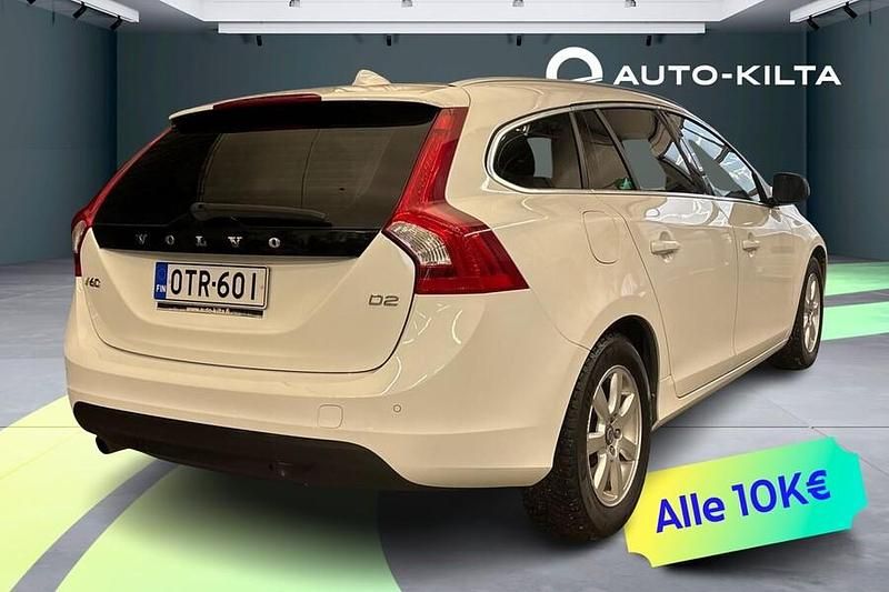 Käytetty Volvo V60 Business Edition 114 HP (83 kW) 2013 Valkoinen Farmari
