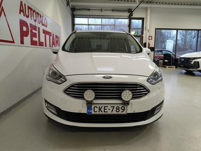 Käytetty Ford Grand C-Max Titanium 150 HP (110 kW) 2015 Valkoinen Tila-auto