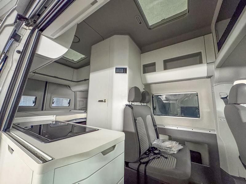 Käytetty VW California California 176 HP (129 kW) 2023 Valkoinen Van