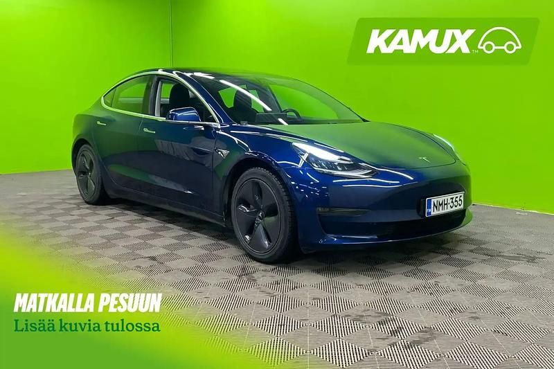 Sininen Käytetty 2019 Tesla Model 3 Sedan | 24 400 € (Perustarjous) - Kuva 1/4