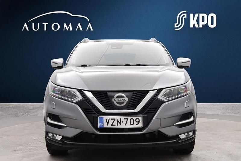 Käytetty Nissan Qashqai Tekna+ 116 HP (85 kW) 2018 Harmaa Katumaasturi