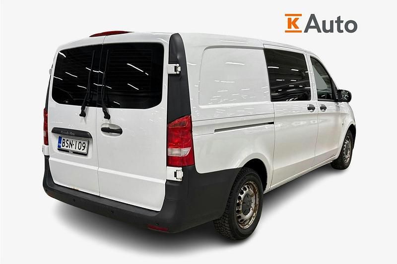 Käytetty Mercedes Vito 114 HP (83 kW) 2015 Valkoinen Van