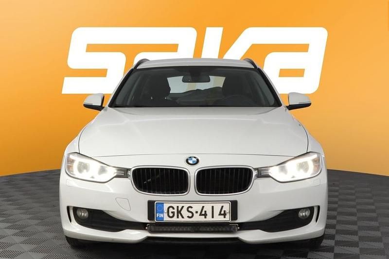 Käytetty BMW 320 Sport Line 184 HP (135 kW) 2013 Farmari