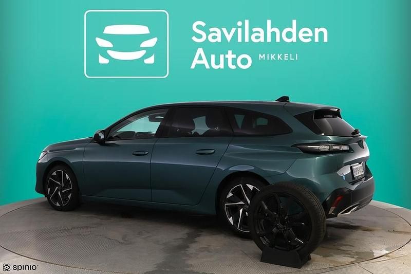 Käytetty Peugeot 308 SW Allure 131 HP (96 kW) 2022 Sininen Farmari