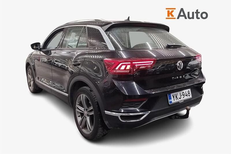 Käytetty VW T-Roc Sportline 150 HP (110 kW) 2020 Musta Katumaasturi